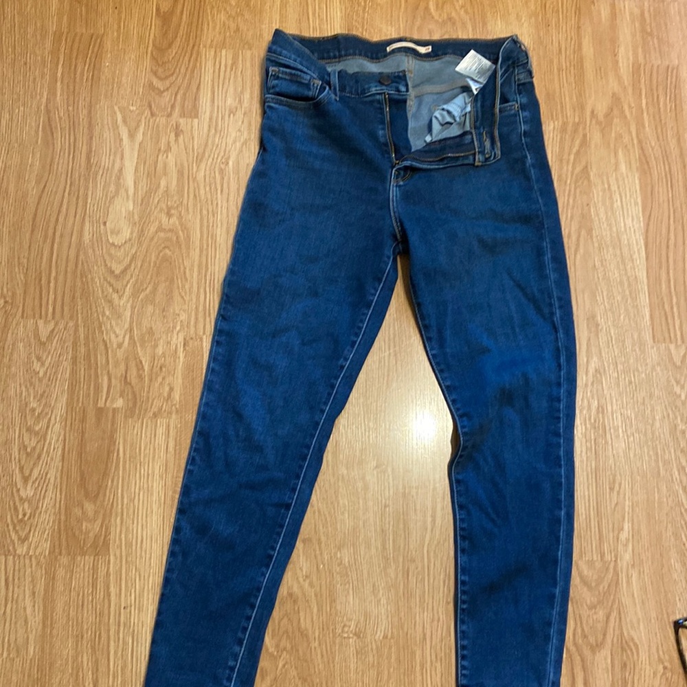 Levi’s 720 high-rise super skinny crap jeans